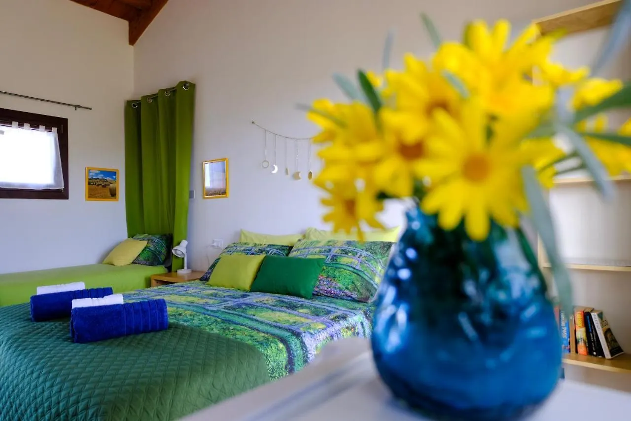 Farm stay Agriturismo Poggio Monte Saturnia Italy