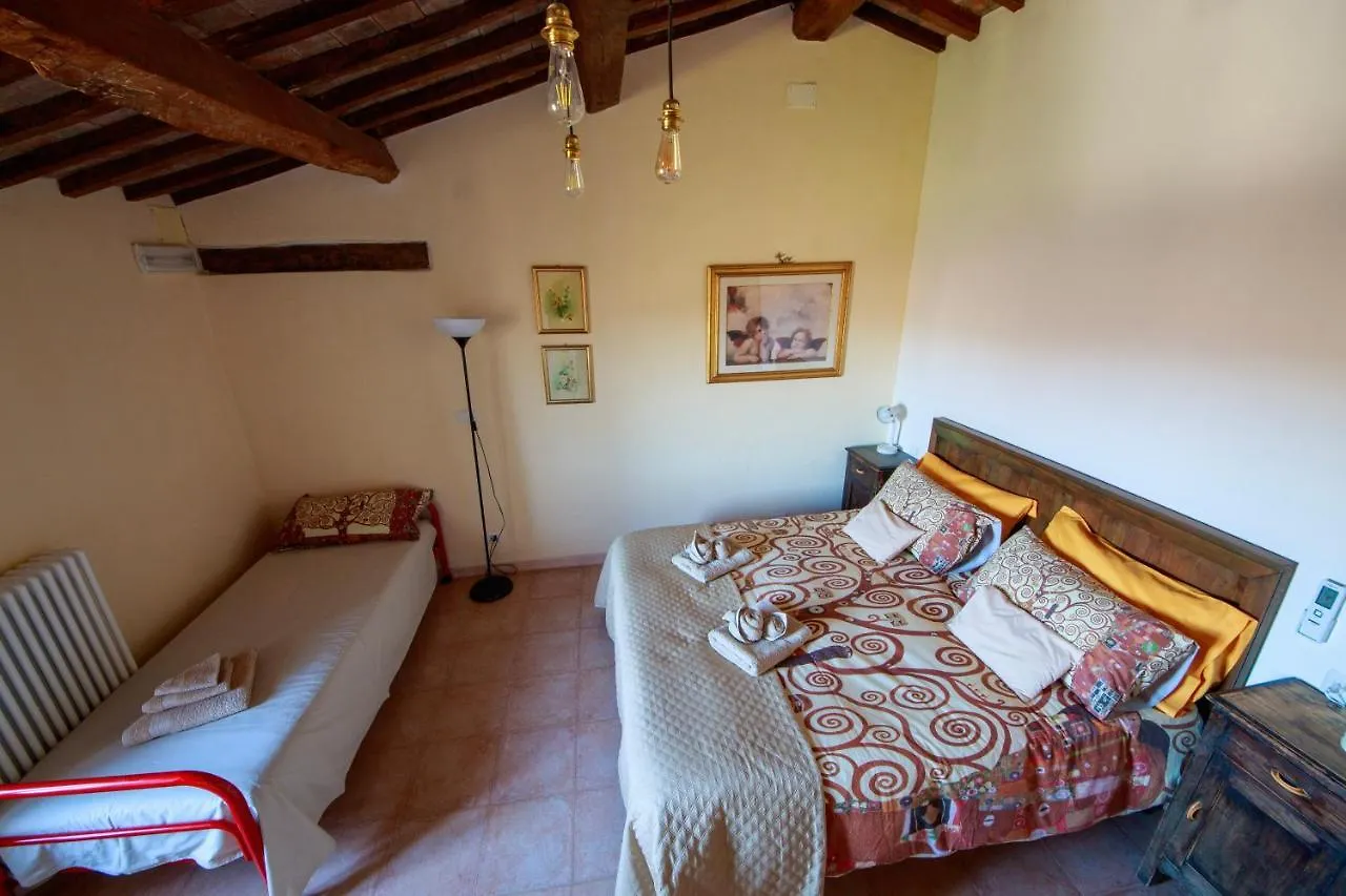 Agriturismo Poggio Monte Saturnia 0*,