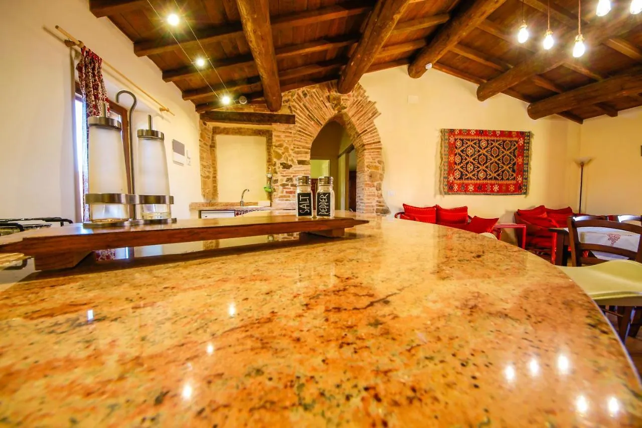 Agriturismo Poggio Monte Saturnia Italy