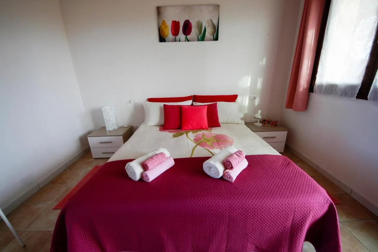 Farm stay Agriturismo Poggio Monte Saturnia Italy
