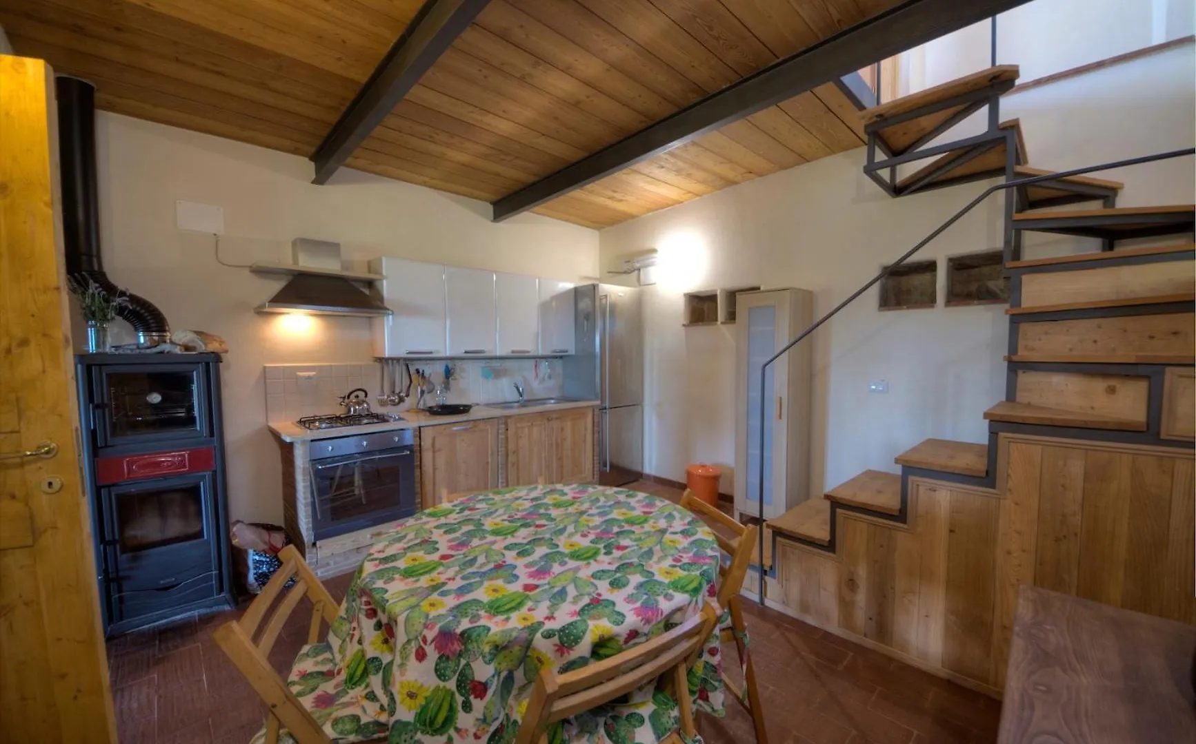 Agriturismo Poggio Monte Saturnia Farm stay